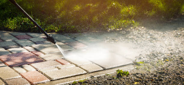 Best Graffiti Removal  in Evansville, WI